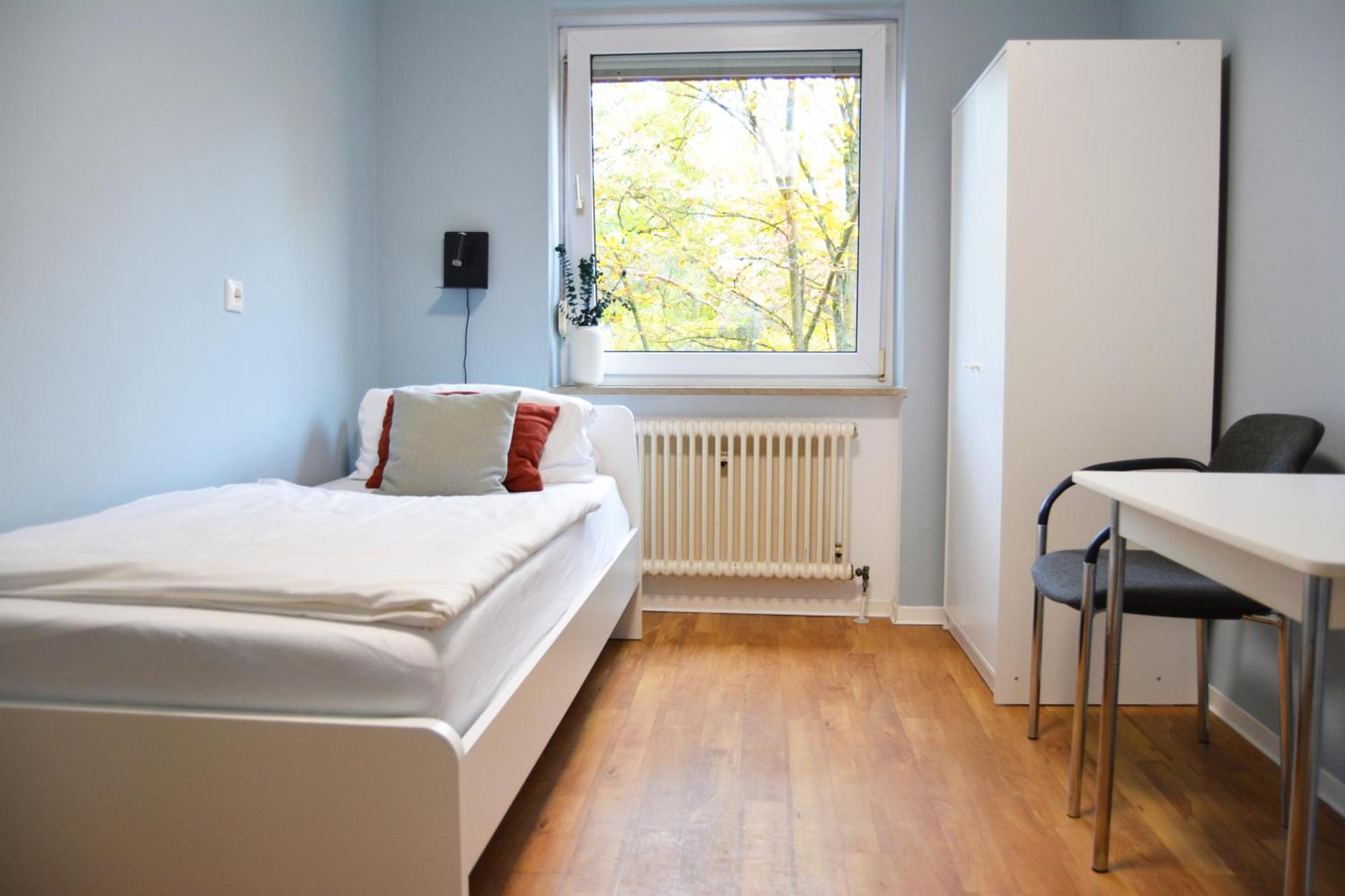 Hotel 1, 2, Sleep Messe