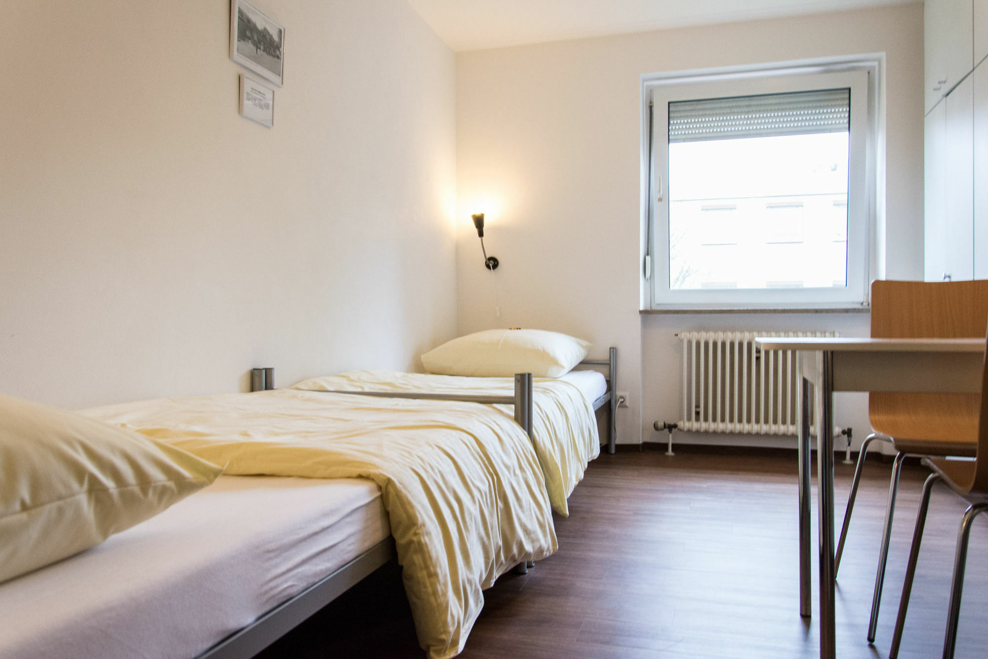 1, 2, Sleep Messe Hotel *