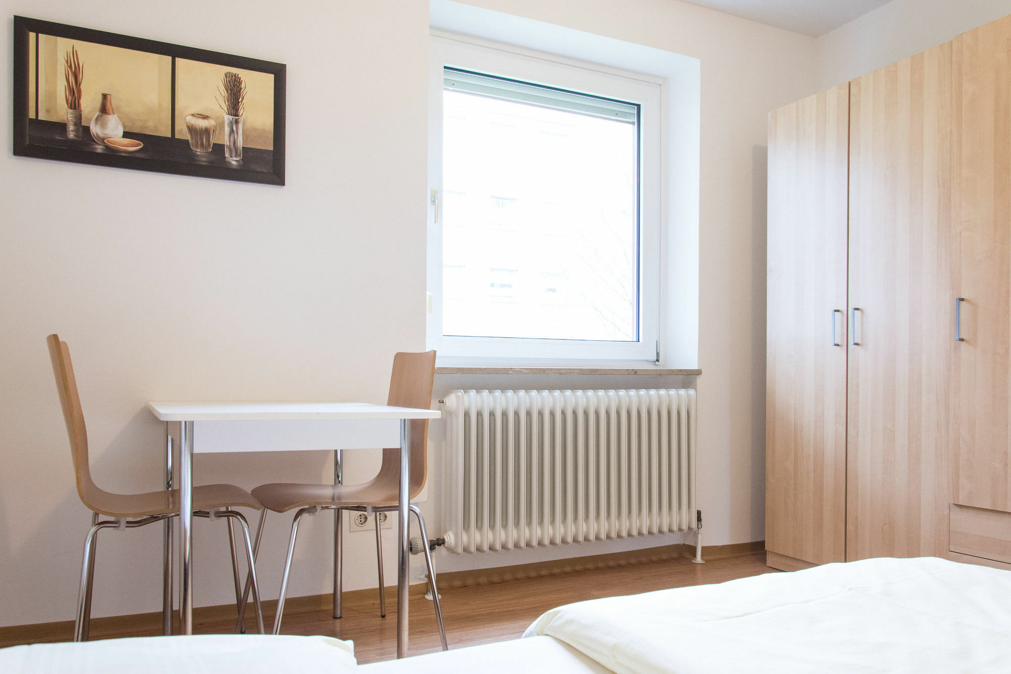 1, 2, Sleep Messe Hotel *
