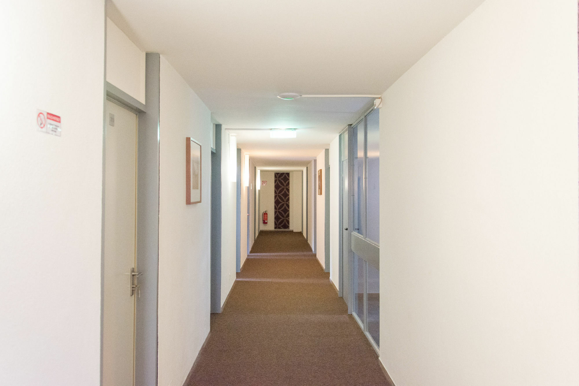 1, 2, Sleep Messe Hotel *